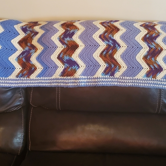 Handmade Crochet Chevron Lap Blanket Sofa Chair Throw Afghan Blue White 23"X77" - Picture 3 of 8